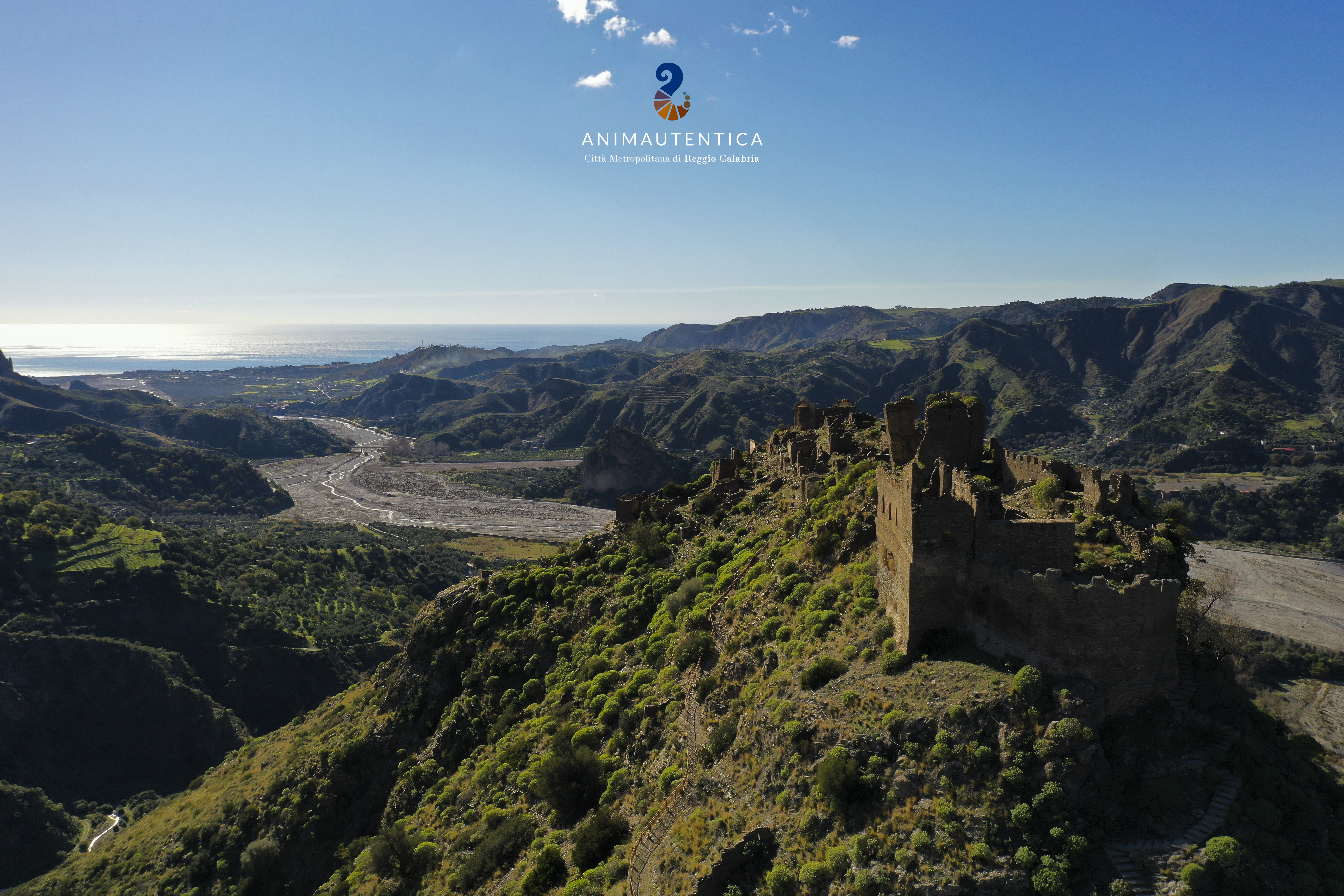 Immagine di copertina per La Citt� Metropolitana di Reggio Calabria attiva il primo tirocinio post-laurea: un neo-ingegnere dell\'Universit� Mediterranea (Dipartimento DICEAM) a supporto del Territorio e dell�Ambiente