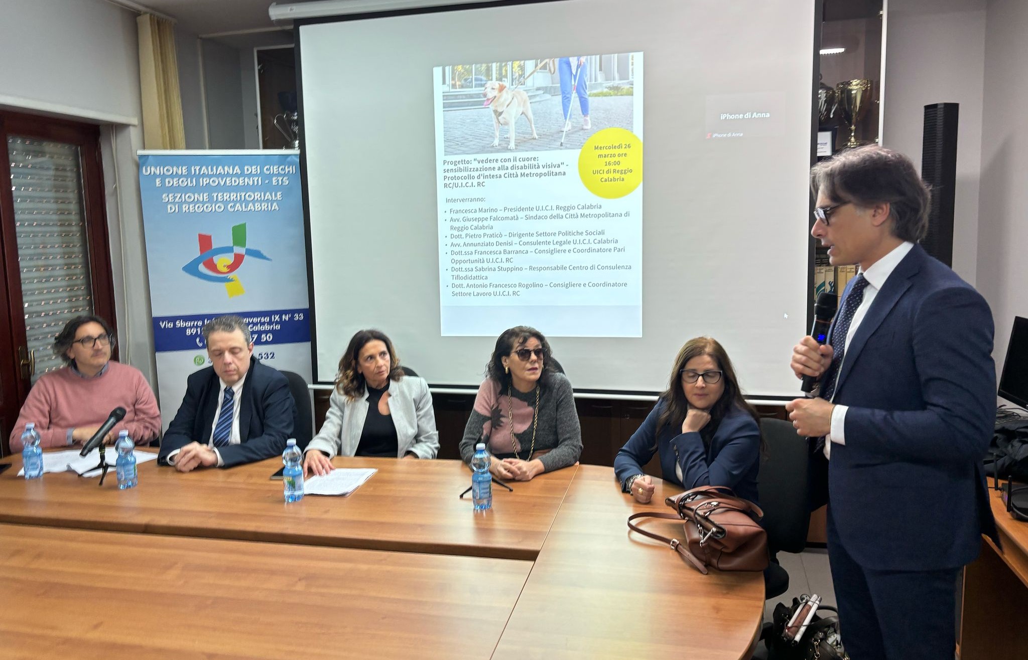 La MetroCity al fianco dell\'Unione Italiana Ciechi e Ipovedenti, al via il progetto �Vedere con il cuore. Sensibilizzazione alla disabilit� visiva�
